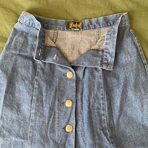 Denim skirt